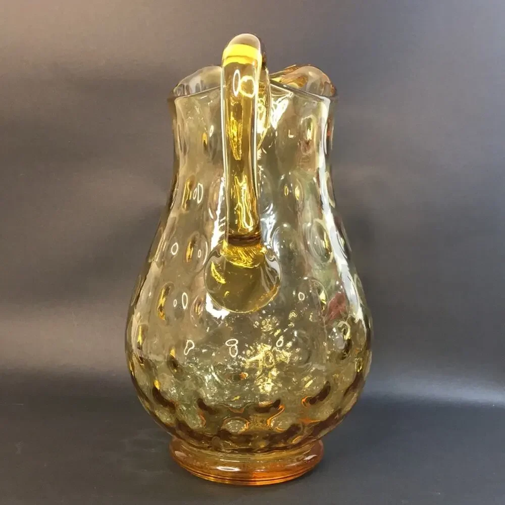 Not branded vintage honey